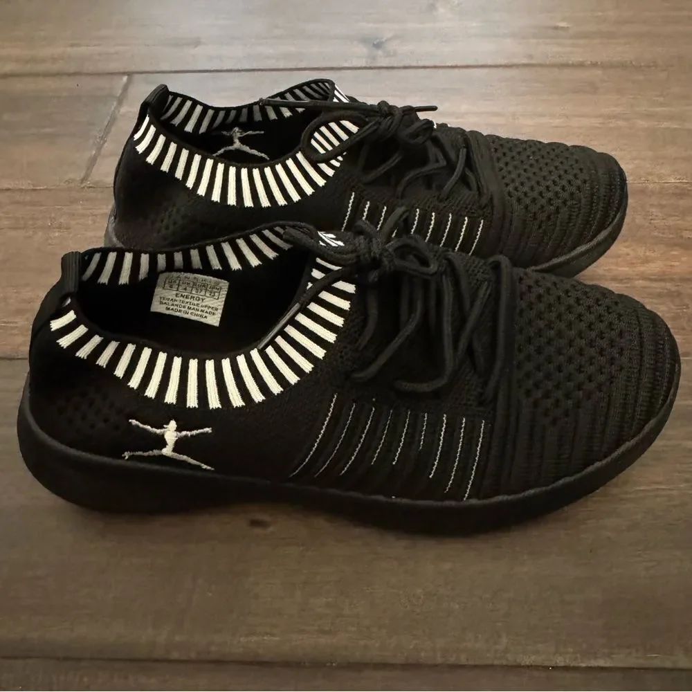 Danskin Energy Black & White Athletic Shoes 6